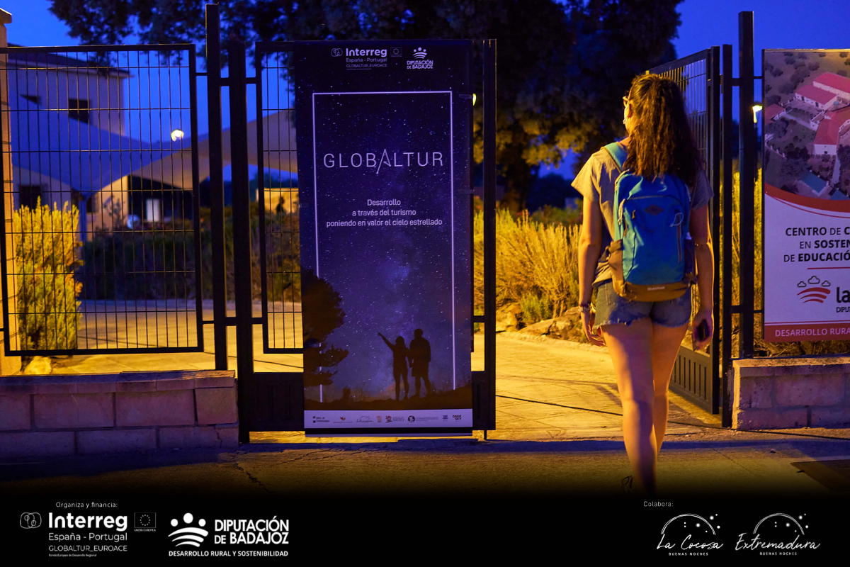 Más de 400 personas han disfrutado del cielo nocturno gracias a las observaciones astronómicas de la Diputación de Badajoz