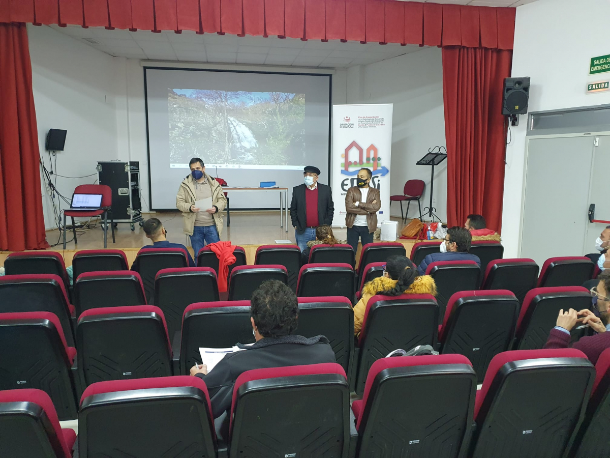 Inaugurado en Torremayor el curso de ‘Poda e injerto de frutales’ impulsado por la Diputación de Badajoz
