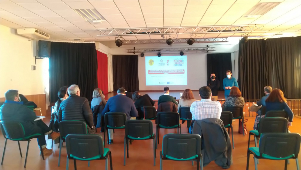 Se constituyen las mesas participativas de la Agenda Urbana de Valverde de Burguillos