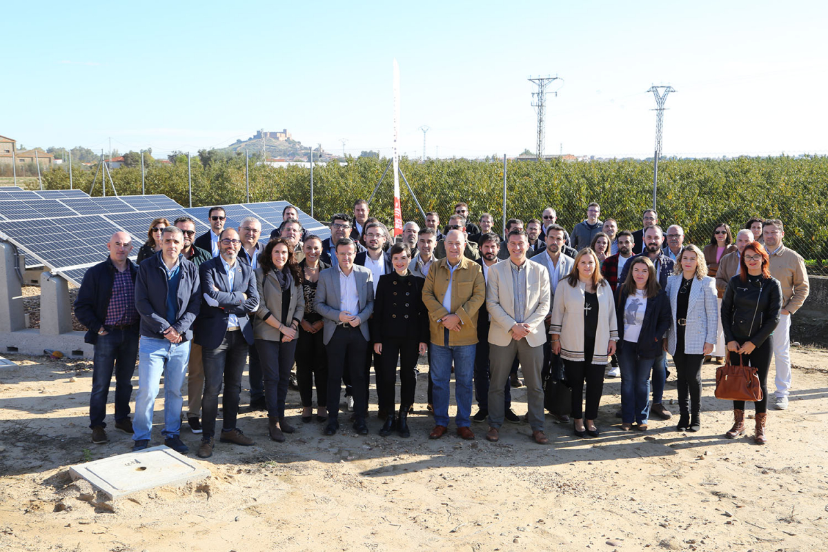 El presidente de la Diputación presenta el proyecto de instalación de paneles fotovoltaicos para autoconsumo en los centros del ciclo integral del agua
